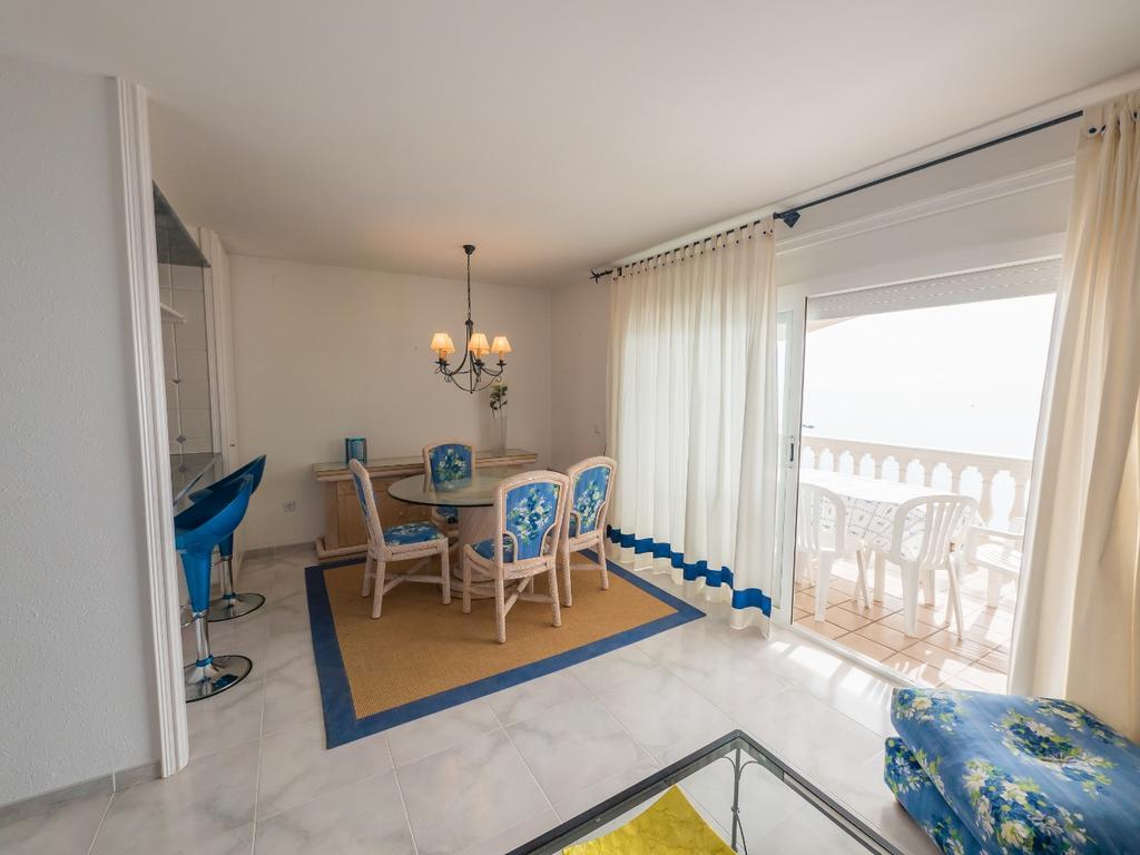 Agi Bella Panoramica Apartment Roses Exterior photo